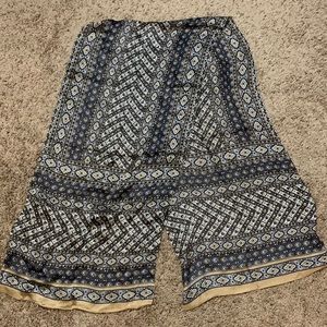 Scarf, Vince Camuto, black, gold, gray print